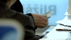 Pozor, nenaleťte podozrivým pôžičkám na sociálnych sietiach