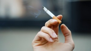 V Európskej únii došlo k dvojnásobnému nárastu celkovej spotreby nezákonných cigariet v roku 2020