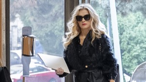 Ministerka kultúry sa prihovorila svetu, teraz sa z nej smeje internet. Trapas však nevyrobila jediná