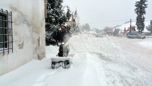 ONLINE: Vodiči pozor! Situácia na cestách je nebezpečná