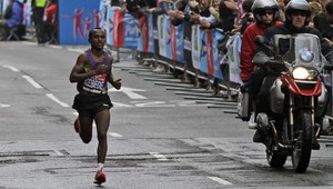 Ruska Šobuchovová a Etiópčan Kebede víťazmi londýnskeho maratónu