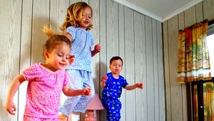 Simonka, Veronika a Natálka nepôjdu do domova. Vďaka dedkovi