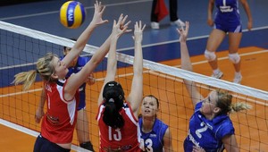 Volejbalistky začali kvalifikáciu prehrou