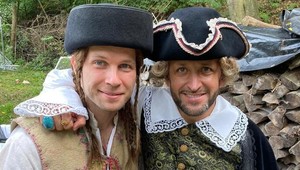 Špeciálni celebritní hostia v seriáli Uhorčík: Spoznáte všetky zamaskované známe tváre?