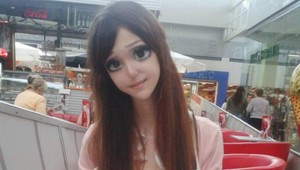 Spomínate si na ŽIVÚ SLOVENSKÚ BÁBIKU? Takto vyzerá dnes!