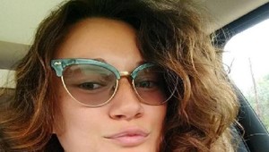 Žena poslala po prvom rande mužovi 159 000 správ, chcela sa vykúpať v jeho krvi