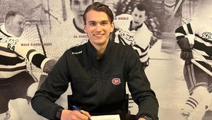 Ďalší slovenský brankár v NHL!