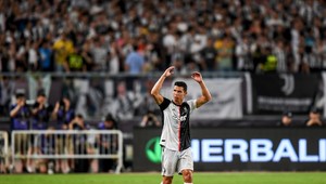 Postrach pre 33 klubov Ligy majstrov. Ronaldo vyrovnal Raúla