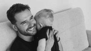 Synček Dušana Ambróša oslávil prvý rôčik: Fotografia otca so synom vás chytí za srdce!