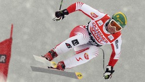 Zjazd v Chamonix pre Krölla, o stotinku pred Millerom