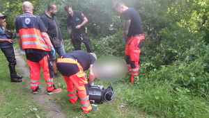 Z Váhu vytiahli mŕtveho muža. Do vody skočil pred očami kamarátov