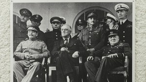 Veľvyslanec SR v Londýne o nostalgii voči bývalému režimu: Nie, na Moskvu nespomíname s láskou