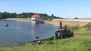 Z priehrady pri Lozorne vytiahli bezvládne telo muža