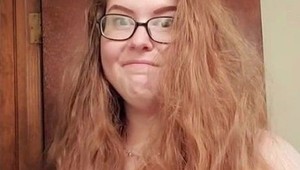 Potrebovala peniaze, svoje vlasy predala na internete: Uff, dlhé vrkoče si ostrihala sama!