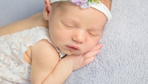 Rozkošný módny doplnok jej zabil dcérku, teraz varuje ostatných: Chráňte svoje deti!