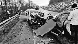 Ranná tragická nehoda má jednu obeť a troch ťažko zranených