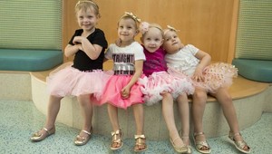 Spomínate si na štyri malé dievčatá, ktoré bojovali s rakovinou? Čo sa s nimi stalo?