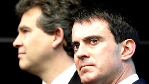 Francúzska vláda padla, rozhádala sa na Angele Merkelovej