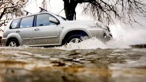 Napadaný sneh sa stáva hrozbou. Meteorológovia vydali výstrahu pred povodňami