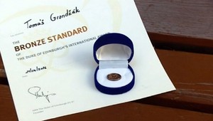 Kráľovská cena pre našich študentov. Získali ocenenie vojvodu z Edinburghu