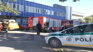 V Petržalke zasahovali hasiči, odstraňovali nebezpečné látky