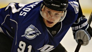 Najlepší strelec uplynulej sezóny Stamkos (22) zvažuje Európu