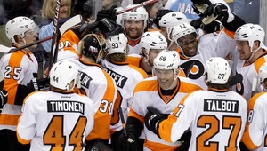 Skvelý obrat Philadelphie, domáce zaváhanie Vancouveru