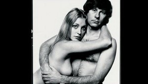 Nahého Polanského vydražili za 11 tisíc dolárov