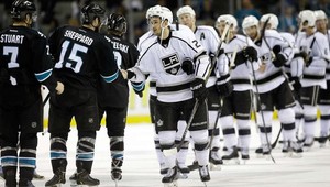 LA Kings ako štvrtý tím v NHL dosiahli dokonalý obrat v sérii