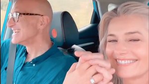 Najslávnejšia česká modelka ide pred oltár! Má po šesťdesiatke a vyzerá fantasticky!