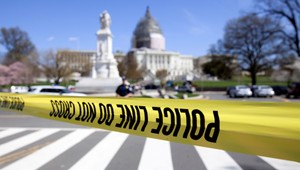 Neznáma osoba sa zastrelila pri budove Kapitolu