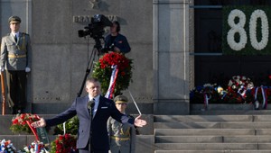80. výročie oslobodenia Bratislavy: Fico pozval na Slavín ruského veľvyslanca
