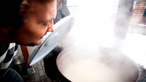 Bratislavská zabíjačka. Pochúťky zmizli ako nič