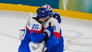 Hokej spojil Slovensko: Napätie pred úvodným súbojom s Fínskom by sa dalo krájať