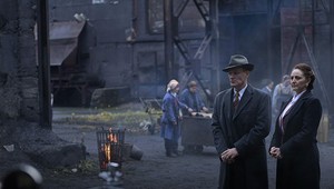 Pomôže im lož prežiť? Pozrite si trailer k novému slovenskému filmu so zahraničným obsadením Malá ríša