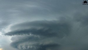 Tornádo neďaleko Slovenska. Zabilo 35 ľudí