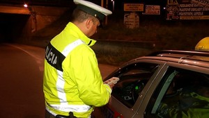 Opitý inštruktor (62) autoškoly sadol za volant a dupol na plyn!