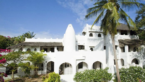 Farby, vzory, zaoblenia: Objavte svojrázny pôvab africkej architektúry