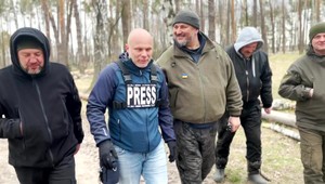 TV JOJ na Ukrajine: Po Rusoch ostávajú zamínované oblasti