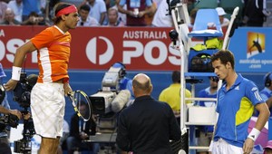 Obhajca titulu Nadal skrečoval štvrťfinále proti Murraymu