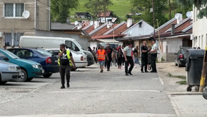 Kvôli hádkam o post starostu sa bitky z osady presunuli až do Británie