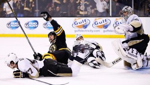 NHL: Víťazný gól Cháru proti Pittsburghu, striedanie Haláka