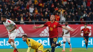 Pred pár rokmi netušil, či bude môcť chodiť!  Teraz strieľa góly v repre!