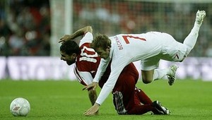 Beckham po dvoch rokoch v základe, Wembley ho hnalo za gólom