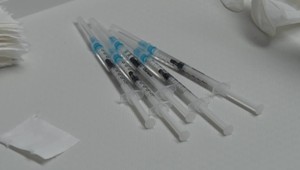 Schválenie Sputniku V je stále v nedohľadne, tvrdí WHO