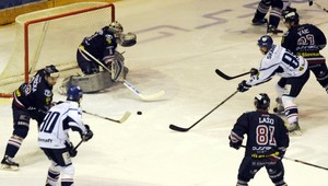 Slovan neinkasoval, Košice sa opäť natrápili