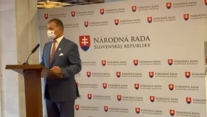 Za protiústavnú štátnu karanténu sa ospravedlnil iba Kollár. Na vláde sa o geste smerom k občanom ani nebavili