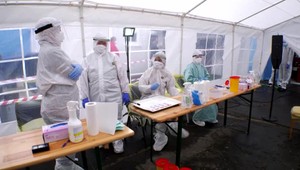 Ako sa vyhnúť státiu v rade? Tieto triky využili rôzne mestá a obce