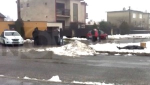 Konflikt v Pezinku na ulici skončil streľbou a smrťou dvoch ľudí