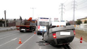 ROZHOVOR: Zbabelý vodič zmietol auto z cesty a ušiel!